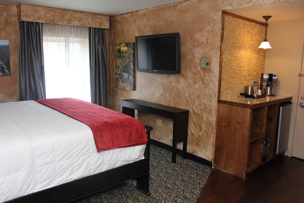 Grand Z Hotel Casino By Red Lion Hotels (Adults Only) Central  City Exterior photo